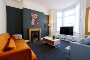 GuestReady - Stunning 3BR near Anfield Stadium